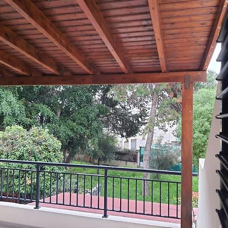 Lovely 2 Bedrooms In The Tourist Area In Paphos . Exteriör bild